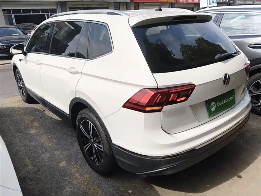 Volkswagen Tiguan L 2020 — фото 5