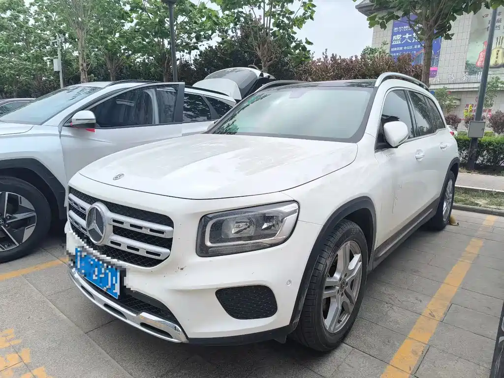Mercedes-Benz GLB 2020