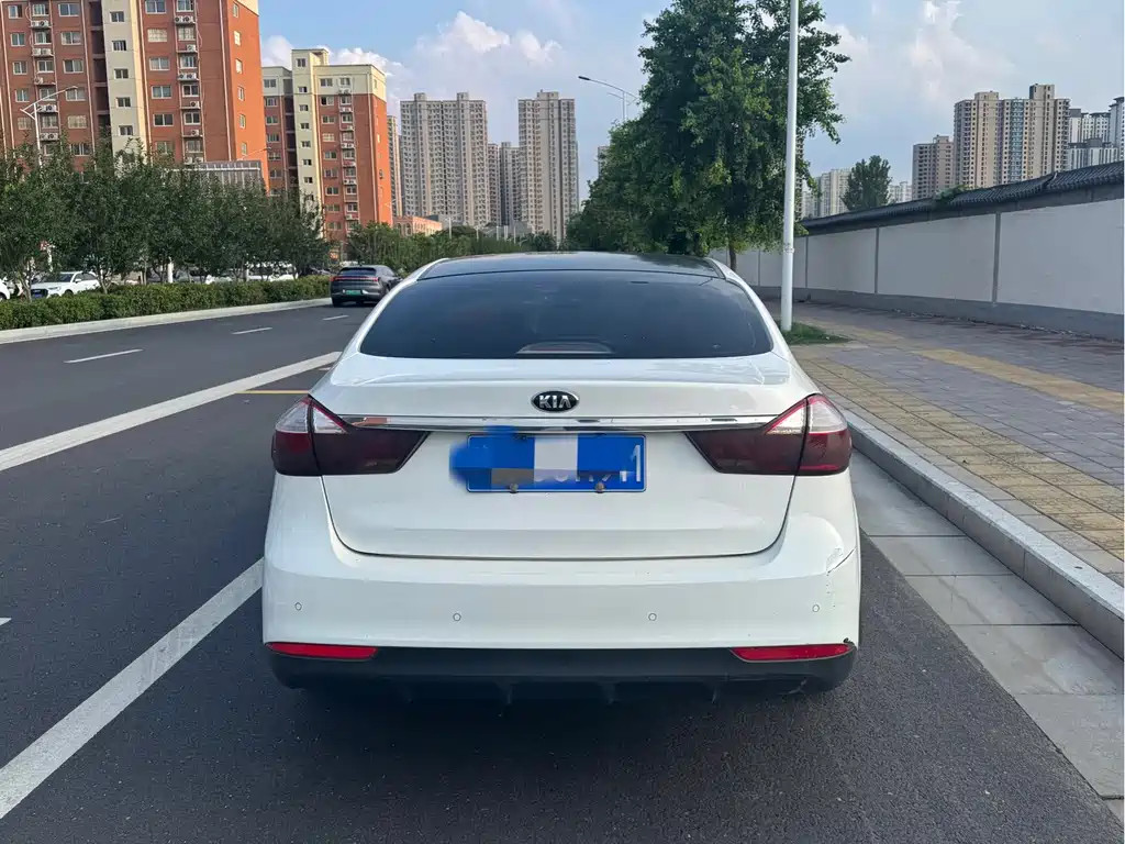 Kia K3 2016