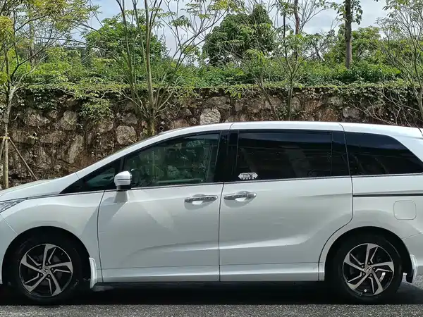 Honda Odyssey 2016