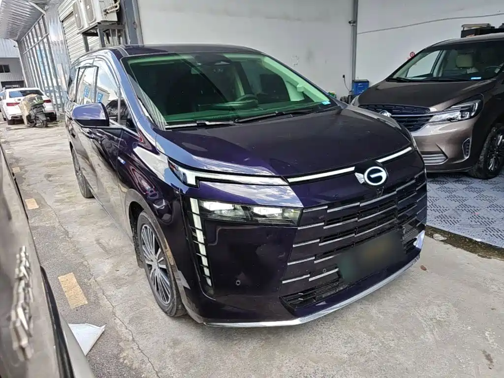 GAC Trumpchi E8 PHEV 2024 — фото 4
