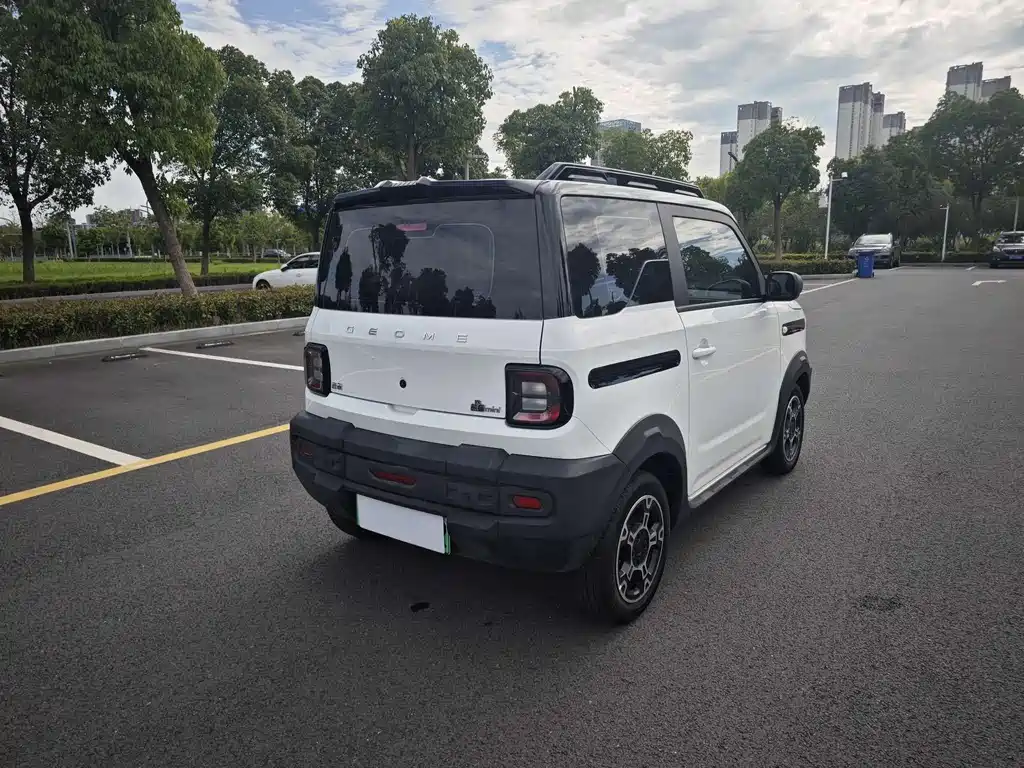 Geely Galaxy Panda 2025
