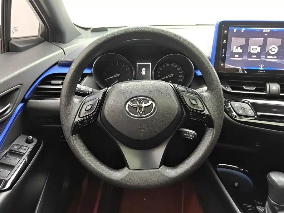 Toyota IZOA 2020 — фото 15