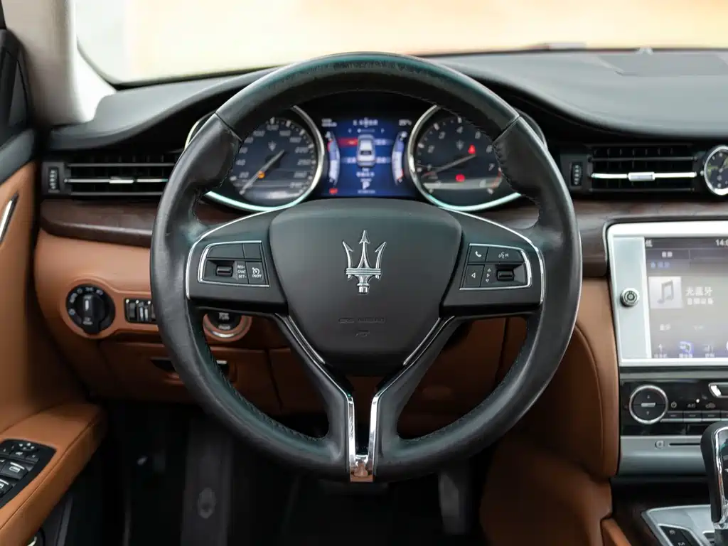 Maserati Quattroporte 2026 — фото 12