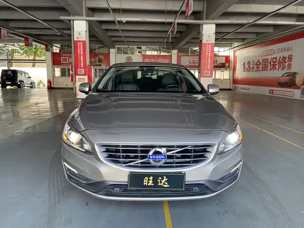 Volvo S60 2015