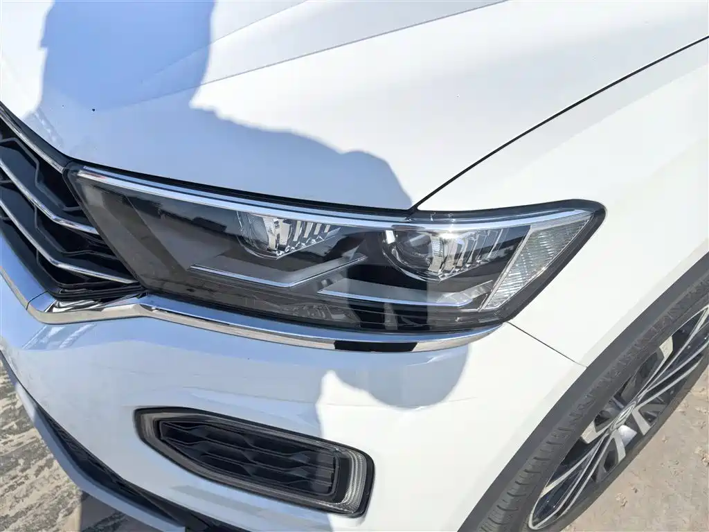 Volkswagen T-Roc 2019 — фото 14