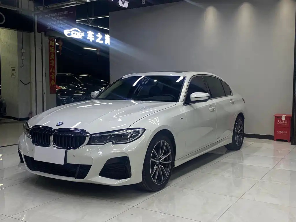 BMW 3 Series 2020 — фото 1