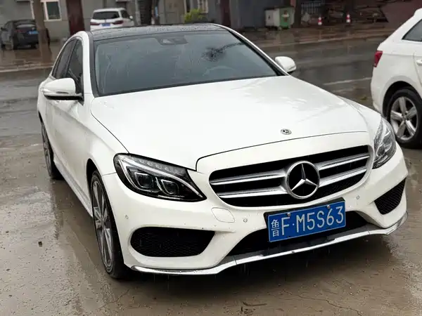 Mercedes-Benz C-Class 2018