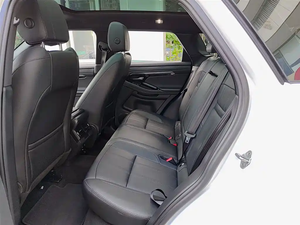 Land Rover Evoque 2021 — фото 8