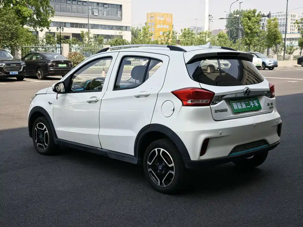 BAIC New Energy EC3 2020 — фото 8