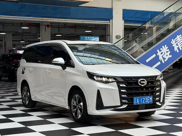 GAC Trumpchi M6 2022