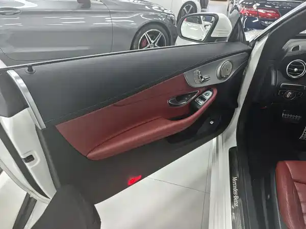 Mercedes-Benz C-Class 2018