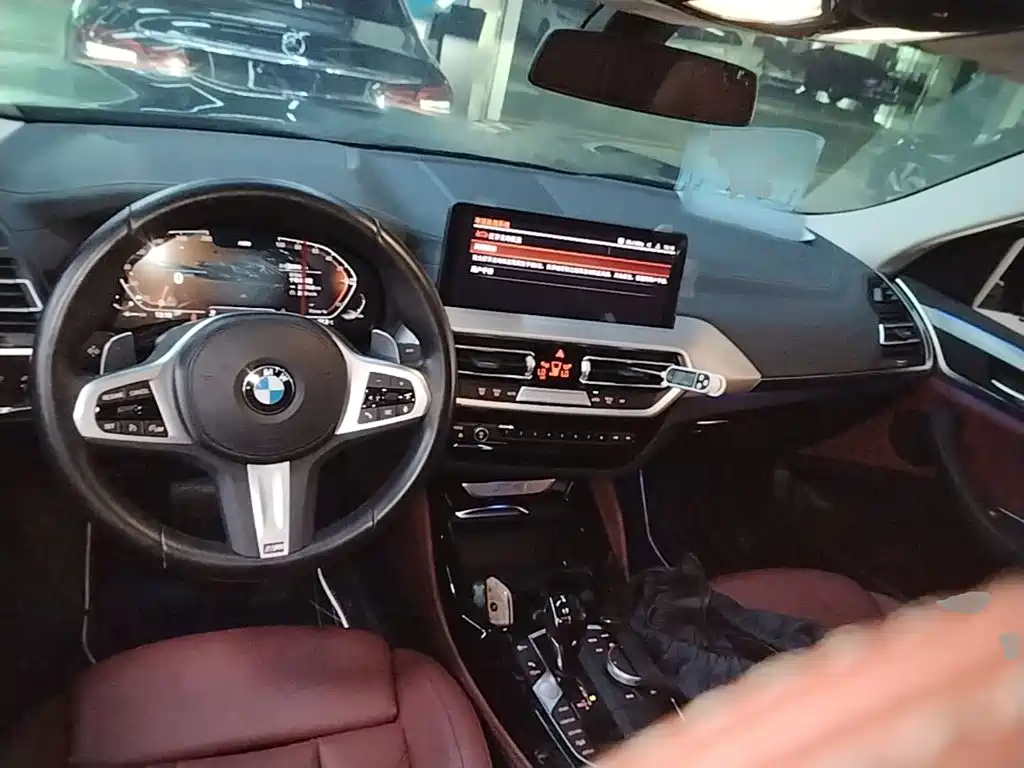 BMW X4 2024 — фото 10