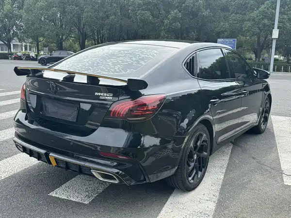 MG MG6 2021