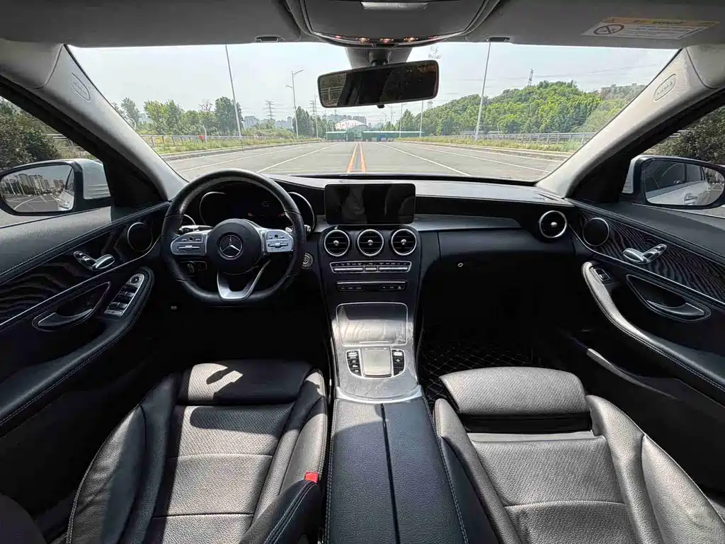 Mercedes-Benz C-Class 2020 — фото 8