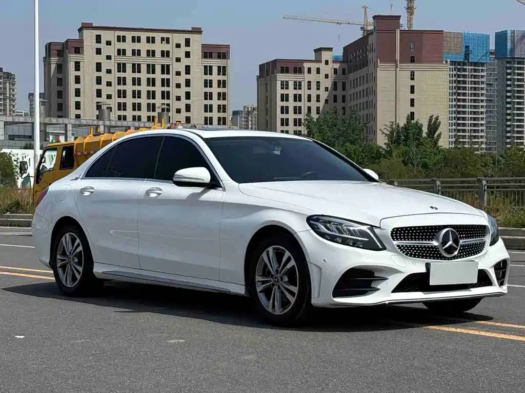 Mercedes-Benz C-Class 2020