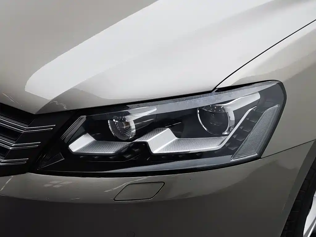 Volkswagen Passat 2014