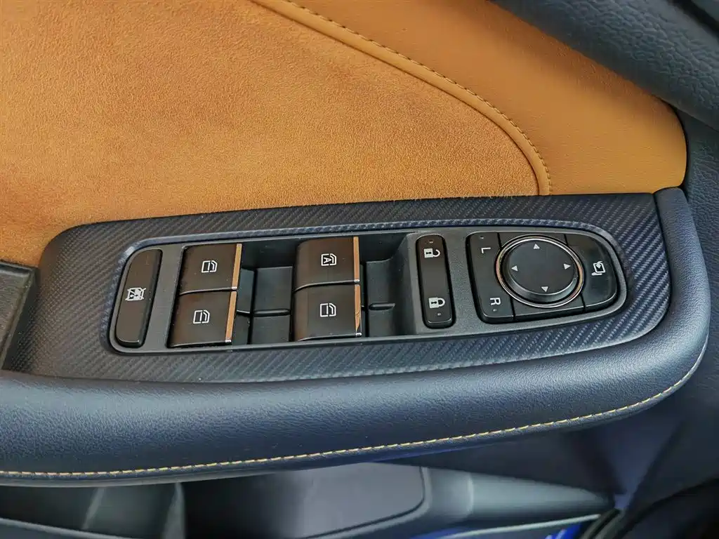 GAC Motor Trumpchi GS4 2020 — фото 9