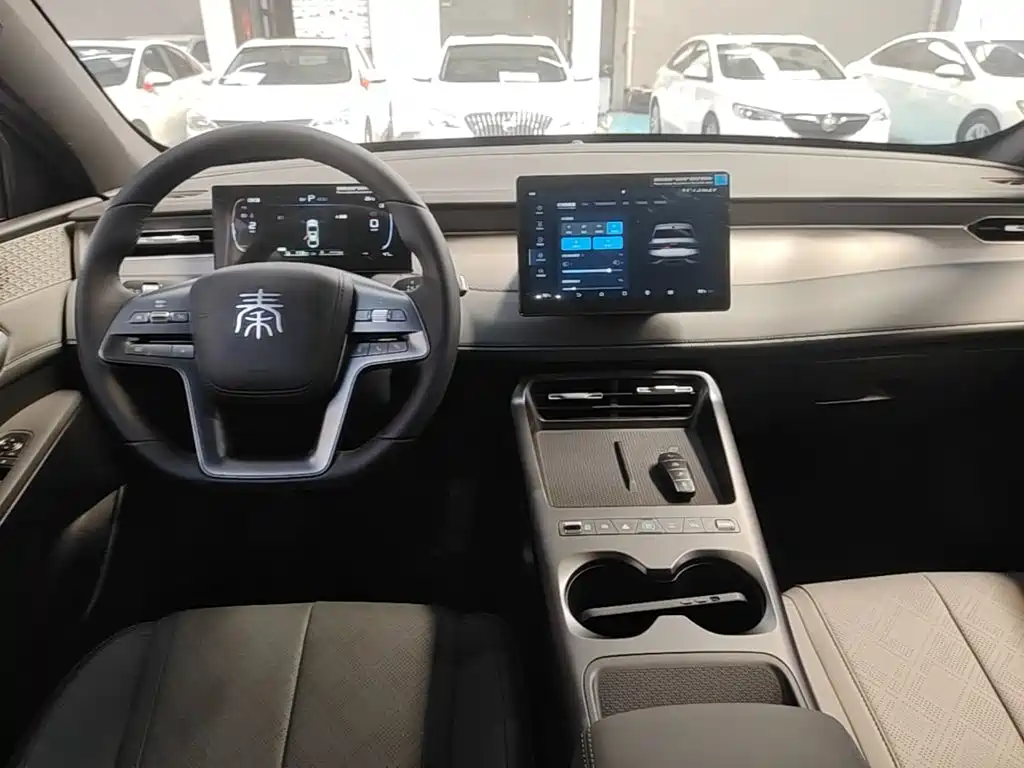 BYD Qin PLUS 2026 — фото 10