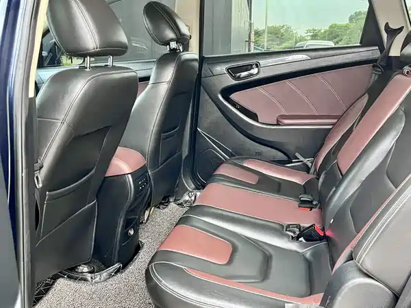 Dongfeng Scenery 580 2017