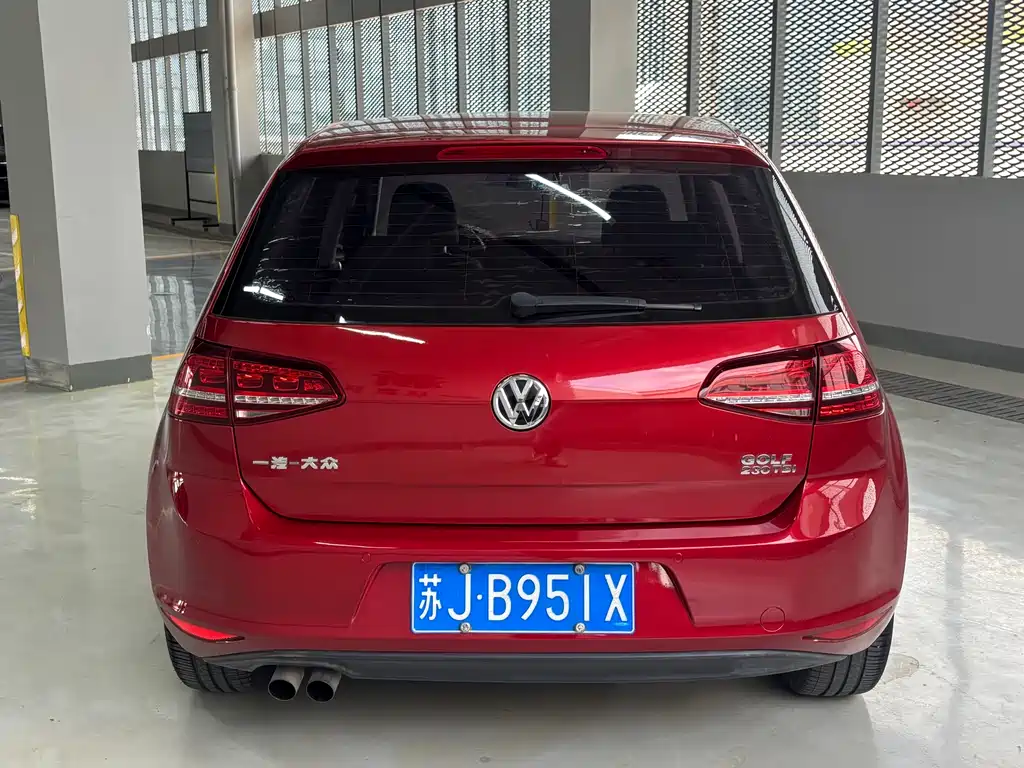 Volkswagen Golf 2017 — фото 14