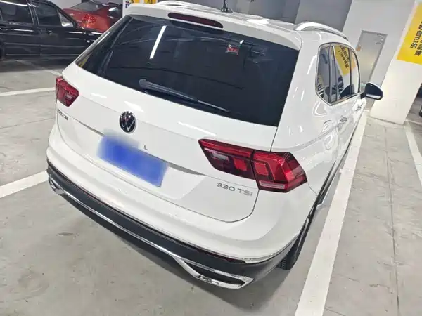 Volkswagen Tiguan L 2022