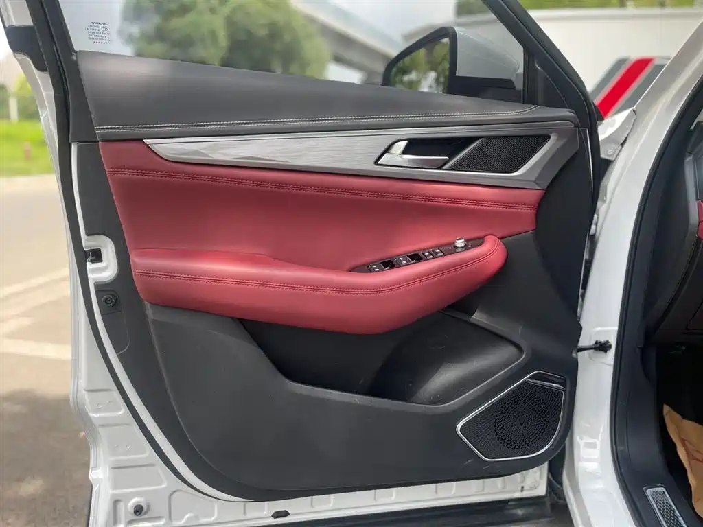 Changan CS85 COUPE 2021 — фото 10