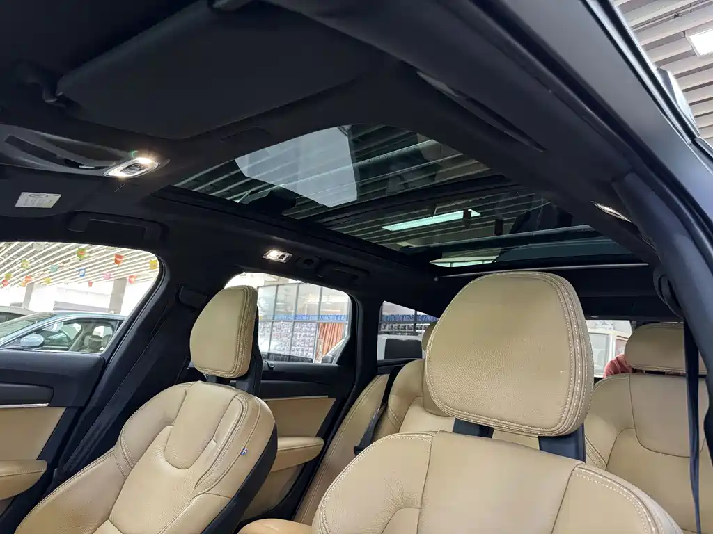 Volvo V90 2017 — фото 10