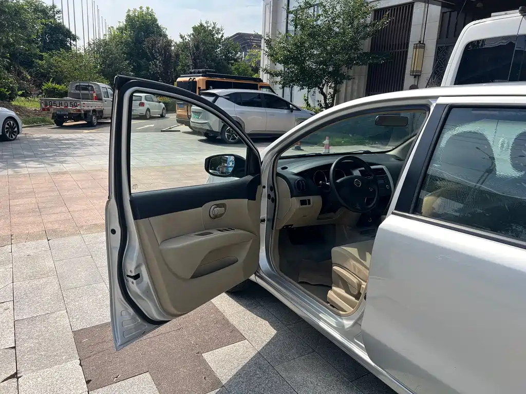 Nissan Livina 2017