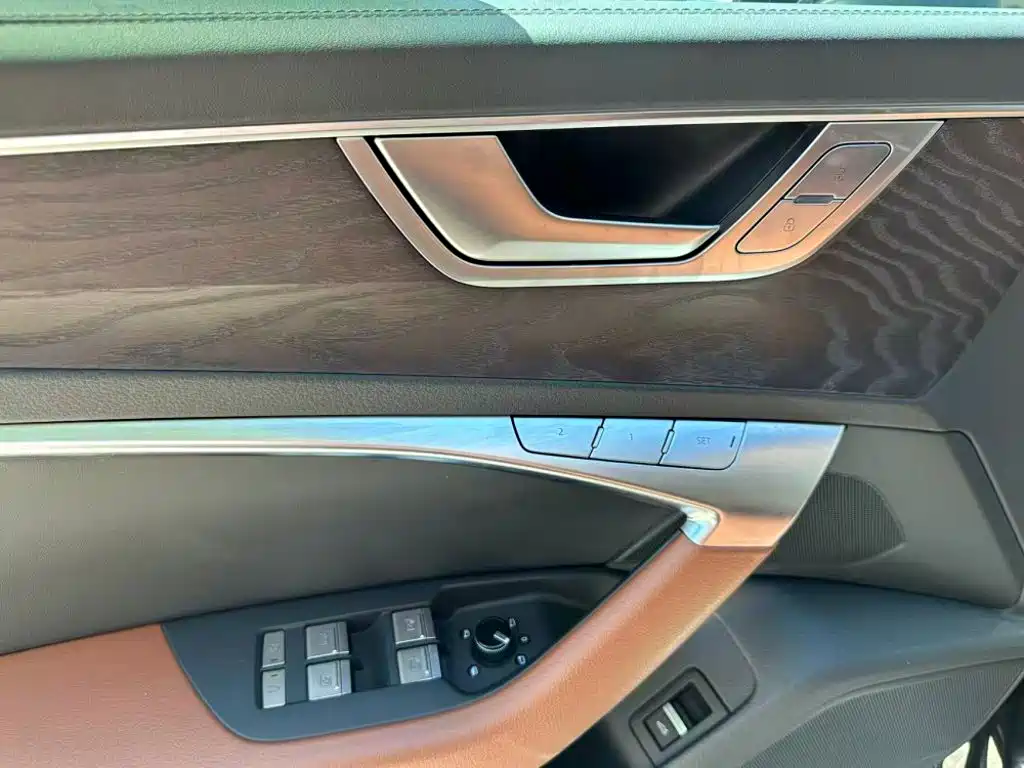 Audi A6L 2023 — фото 21