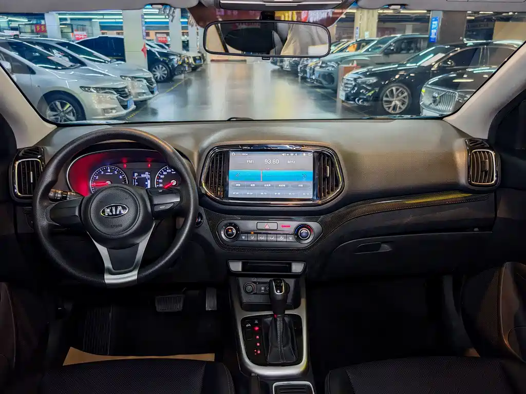 Kia KX3 2016 — фото 12