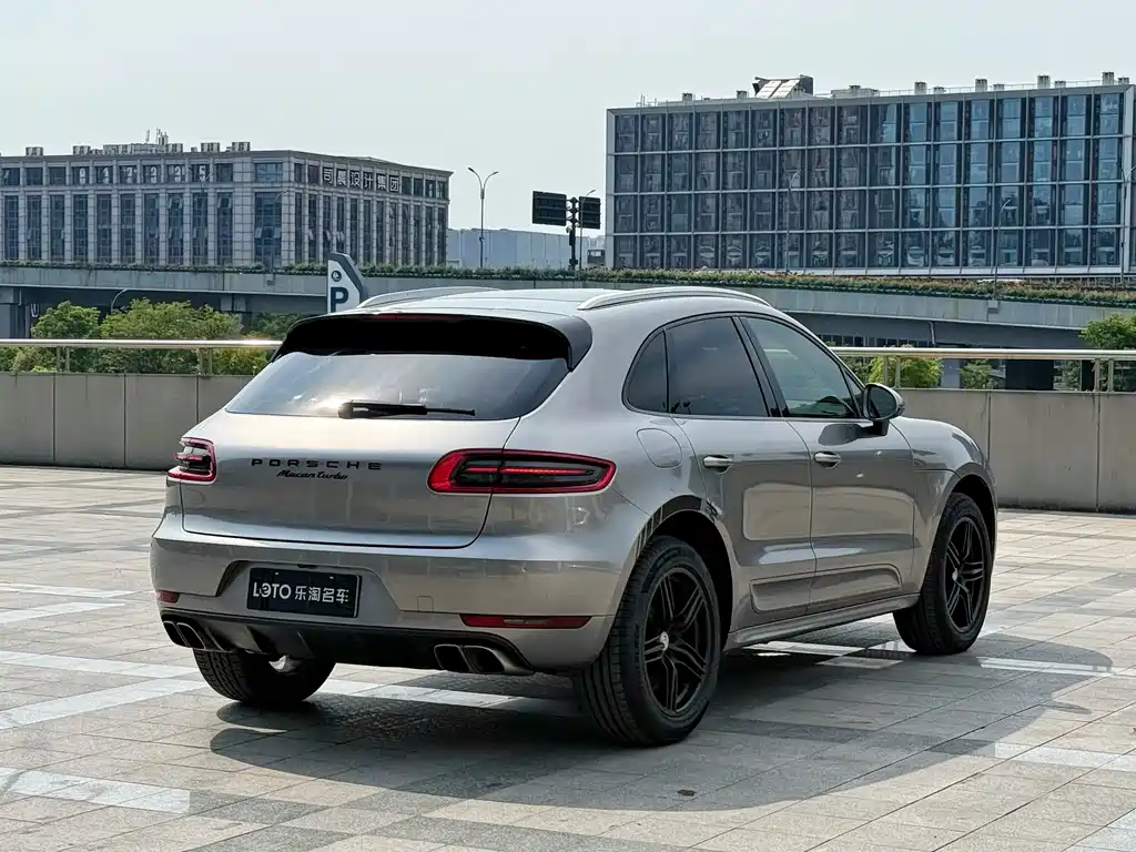 Porsche Macan 2016 — фото 4