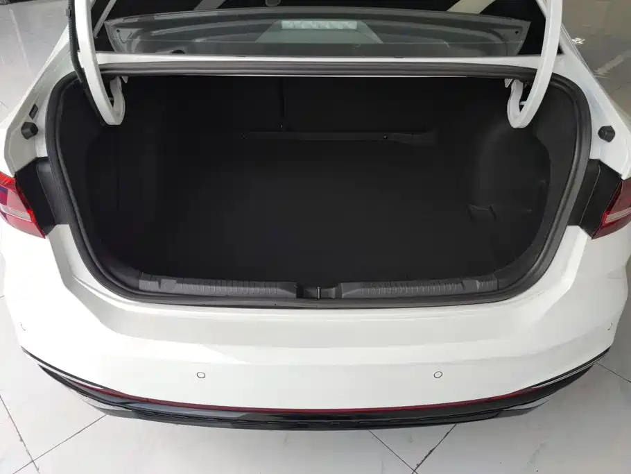 Volkswagen Lavida 2024