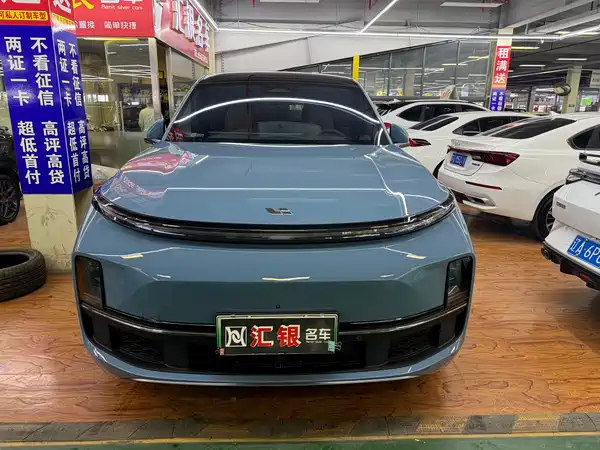 Li Auto L8 2023