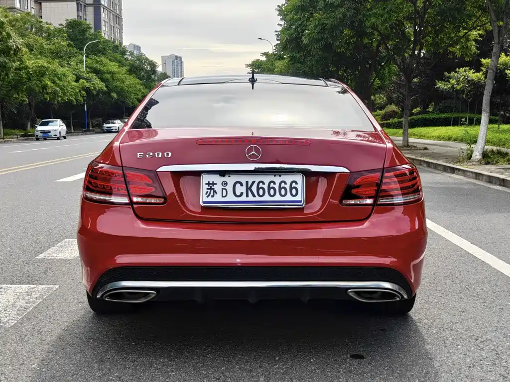 Mercedes-Benz E-Class 2015