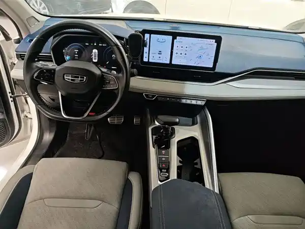 Geely Xingrui 2023