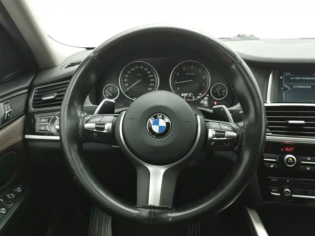 BMW X4 2019 — фото 11