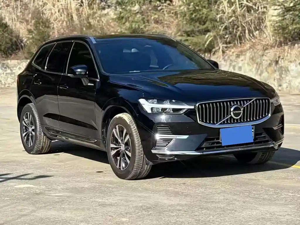 Volvo XC60 2024 — фото 2