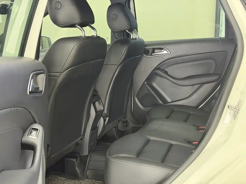 Mercedes-Benz B-Class 2019