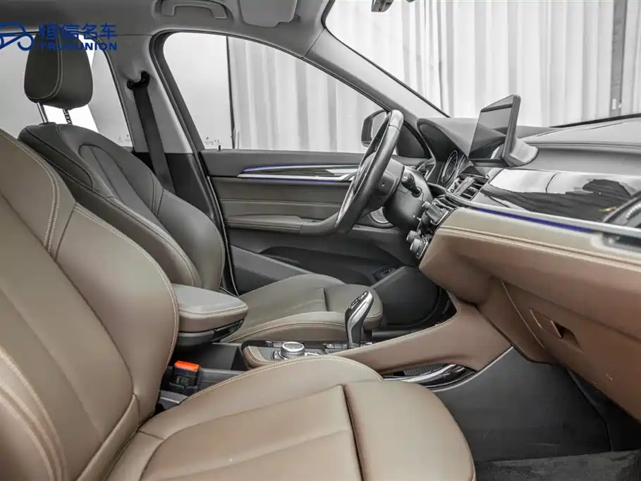 BMW X1 2021 — фото 15