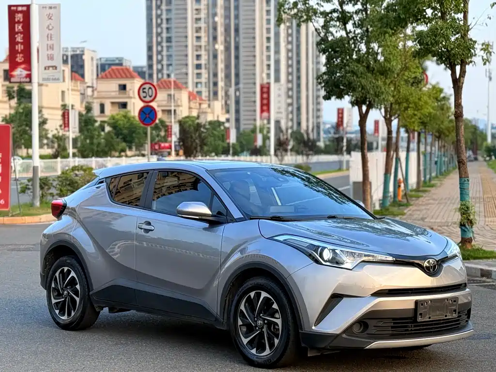 Toyota IZOA 2021 — фото 3