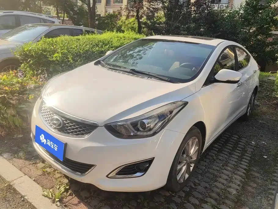 Hyundai Elantra Langdong 2017 — фото 1