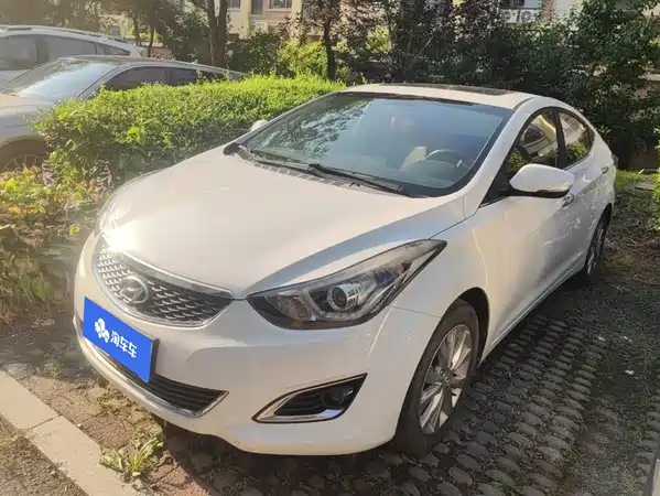 Hyundai Elantra Langdong 2017