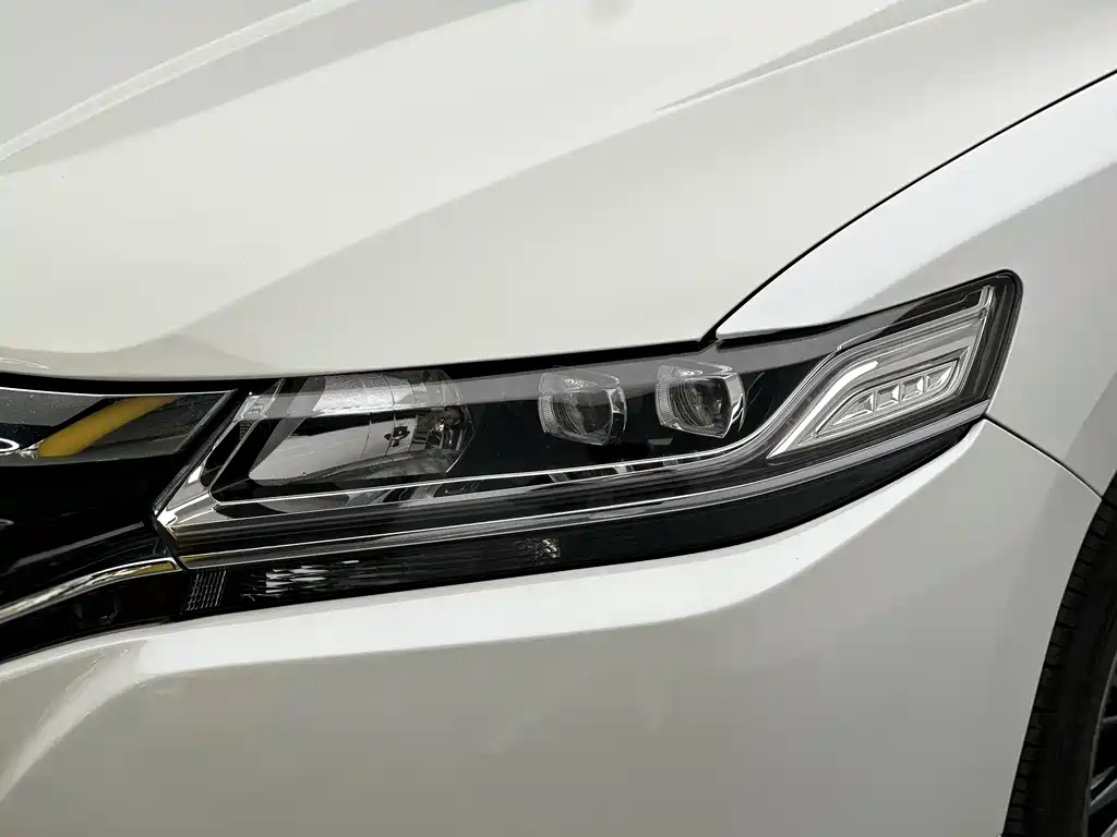 Honda Spirior 2018 — фото 9