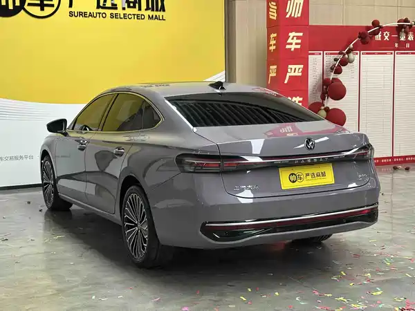 Volkswagen Passat 2024