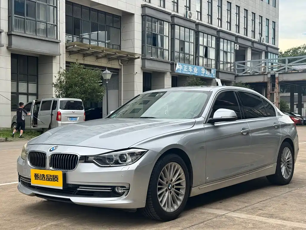 BMW 3 Series 2013