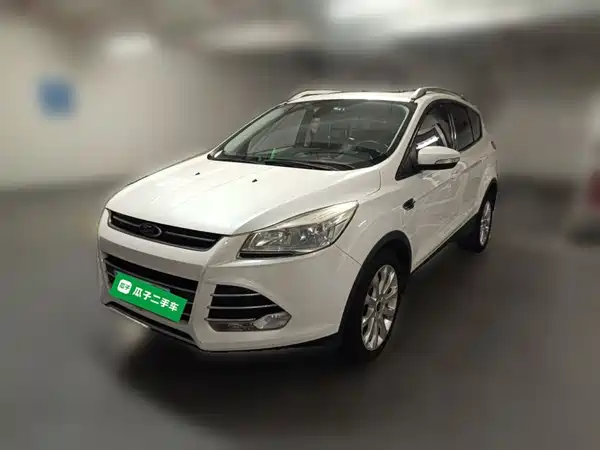 Ford Kuga 2015