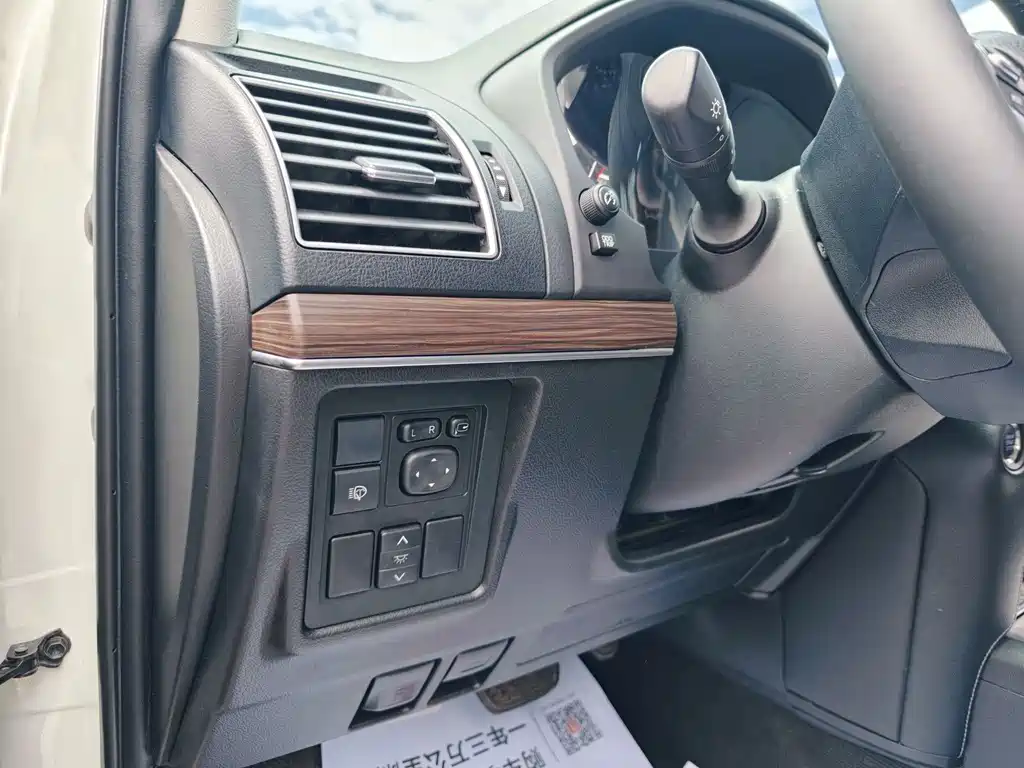 Toyota Prado 2019 — фото 20