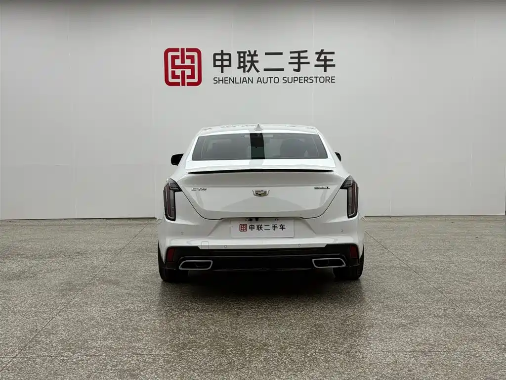 Cadillac CT4 2023 — фото 2