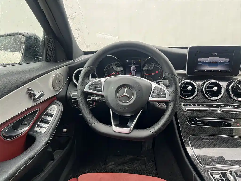 Mercedes-Benz C-Class 2018 — фото 9